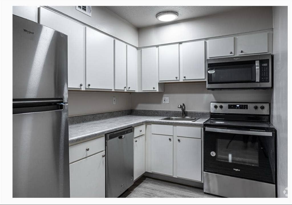 Fieldhouse View Apartments