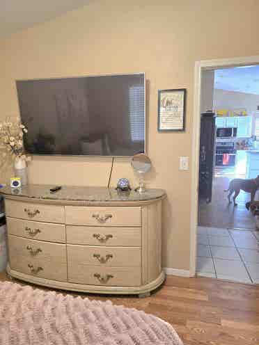 Room 4 rent -Furnished/unfinished