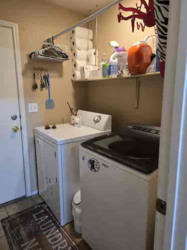 Room 4 rent -Furnished/unfinished