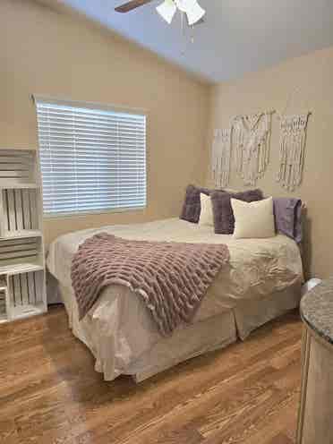 Room 4 rent -Furnished/unfinished
