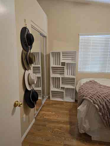 Room 4 rent -Furnished/unfinished