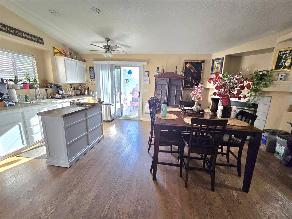 Room 4 rent -Furnished/unfinished