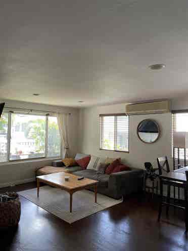 🌺Female Roommate Wanted🌺