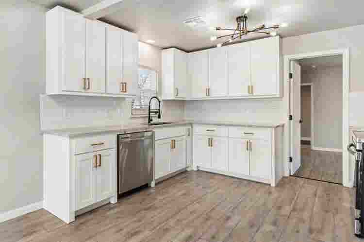 Rooms for Rent by OU- Females only