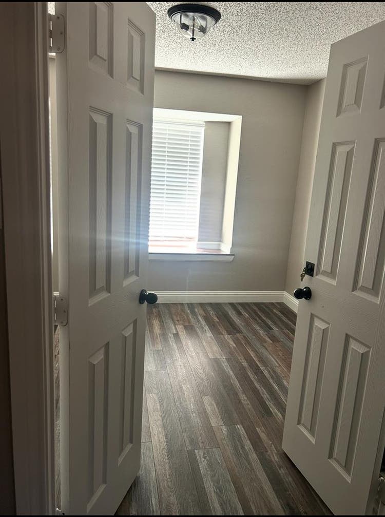 Looking for a Muslim Male roommate