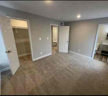 Come stay at meadowbrook apartments