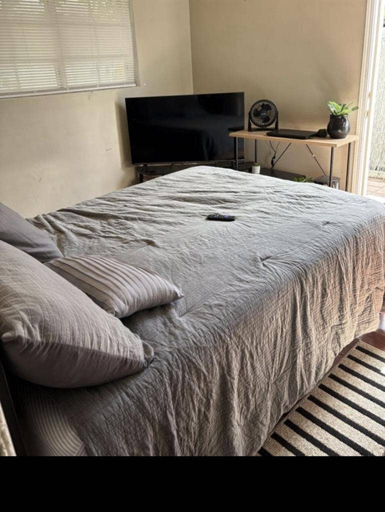 Private room for rent with