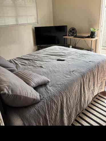 Private room for rent with