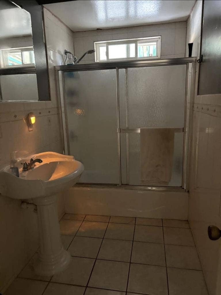 Private room for rent with