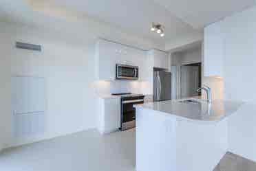 Amazing Lake viewing New Condo Apt
