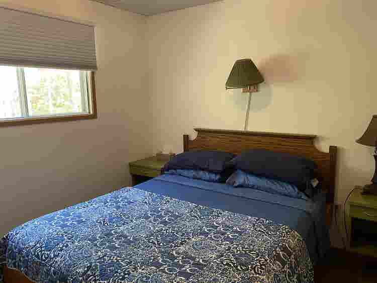 Chalet in Kootenay Bay