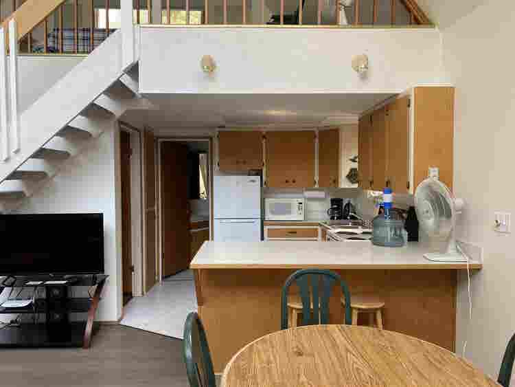 Chalet in Kootenay Bay