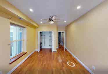 1 BR in Washington