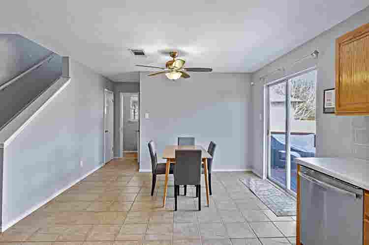 5 BR in Kyle