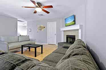 5 BR in Kyle