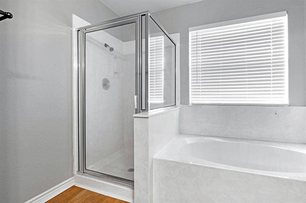 5 BR in Kyle