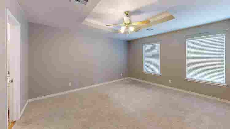 5 BR in Kyle