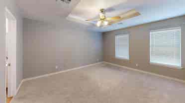 5 BR in Kyle
