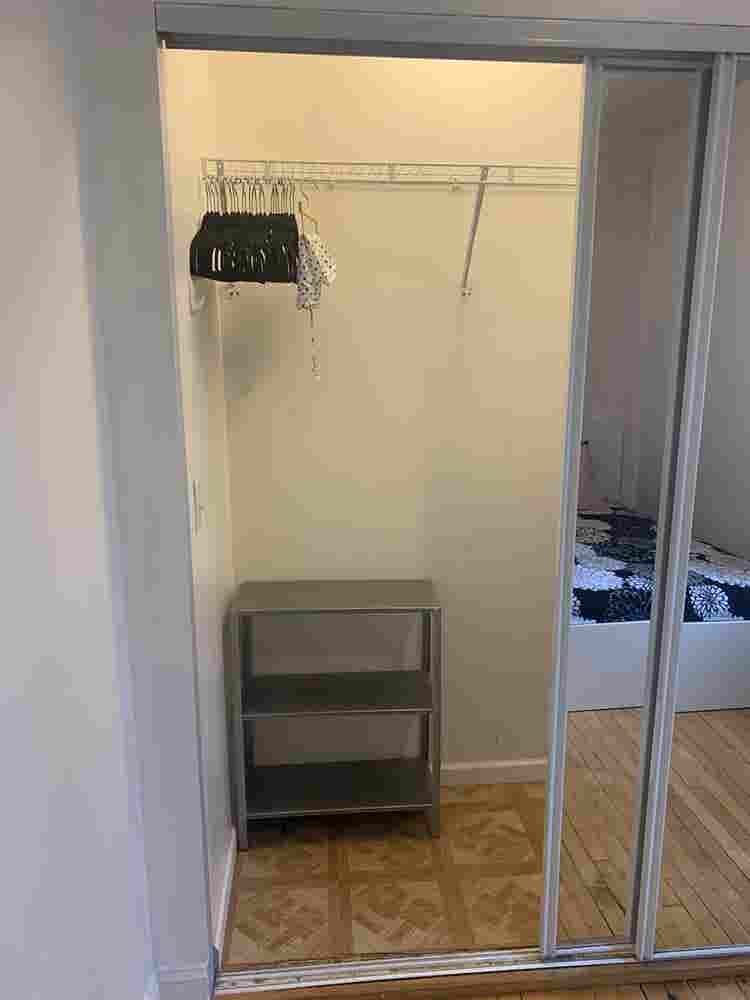 Spare room in Portage Park- Chicago