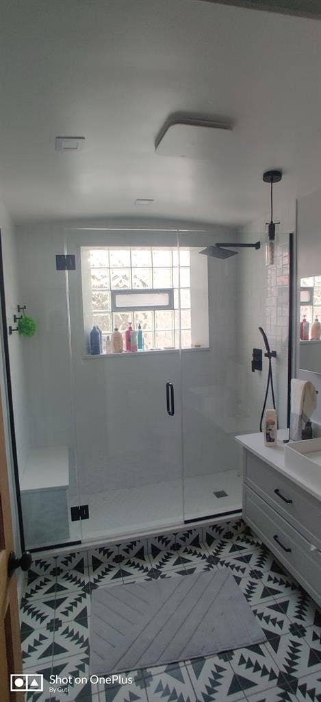 Spare room in Portage Park- Chicago