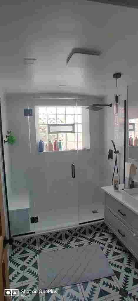 Spare room in Portage Park- Chicago