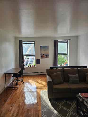 Large Living Room for Rent