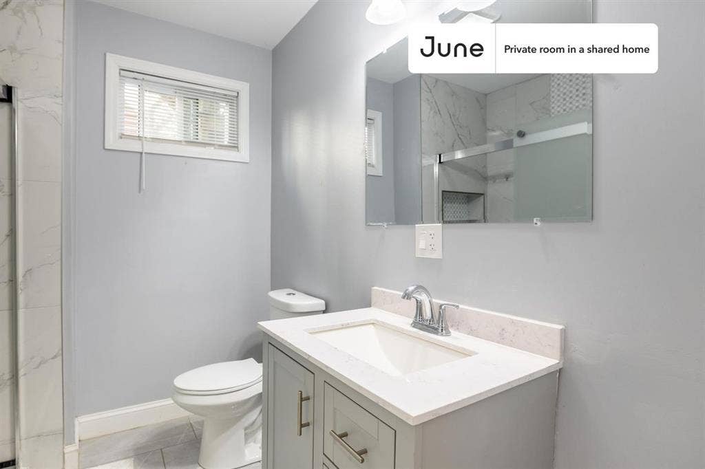 4 BR in Boston