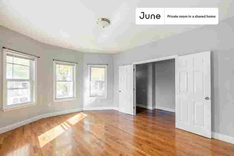 4 BR in Boston
