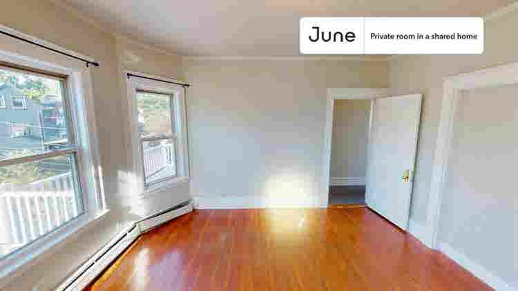 5 BR in Boston