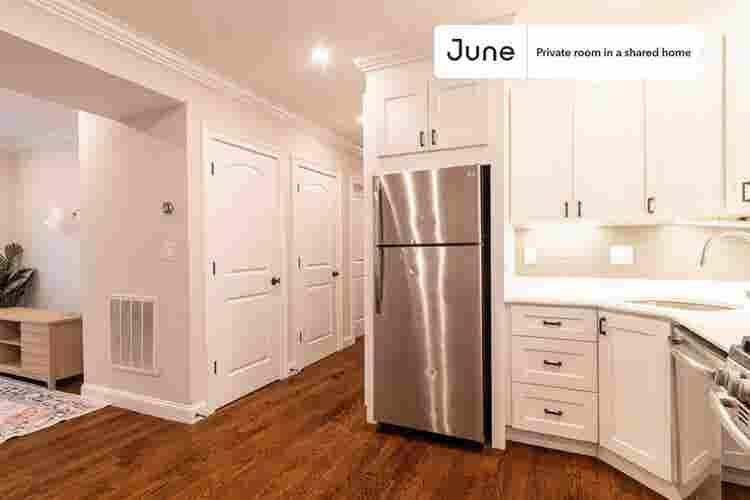 4 BR in Boston