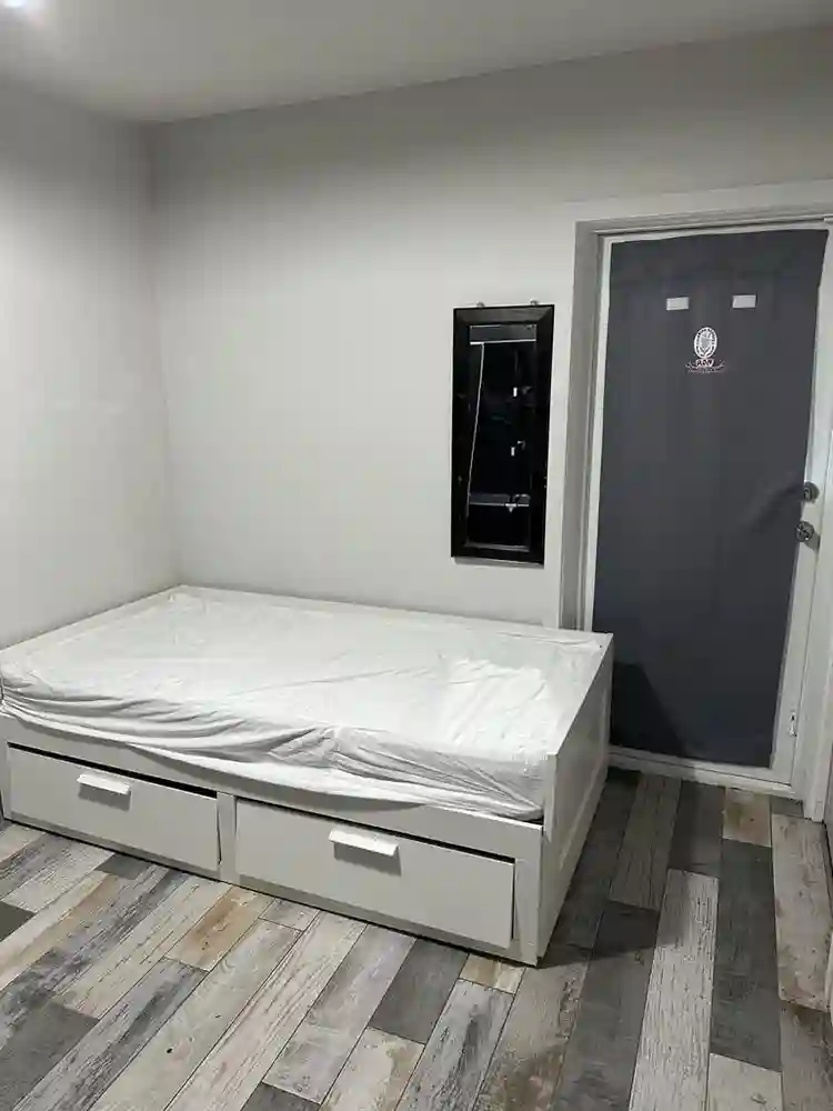 Room available in big house