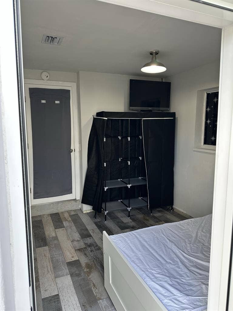 Room available in big house