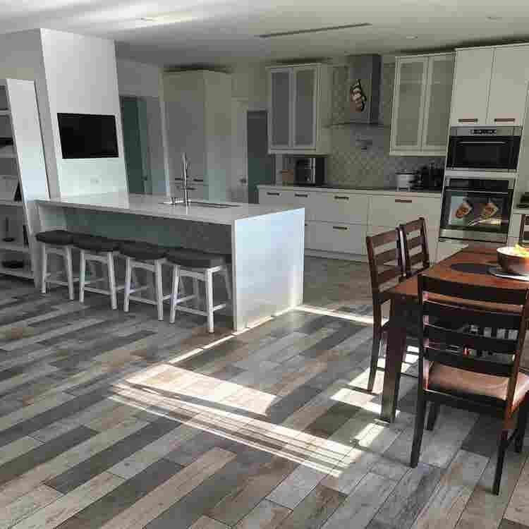 Room available in big house