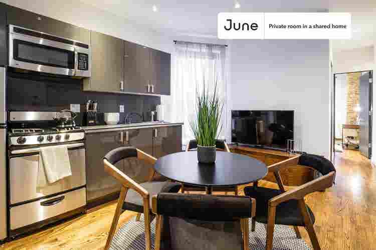 4 BR in New York City