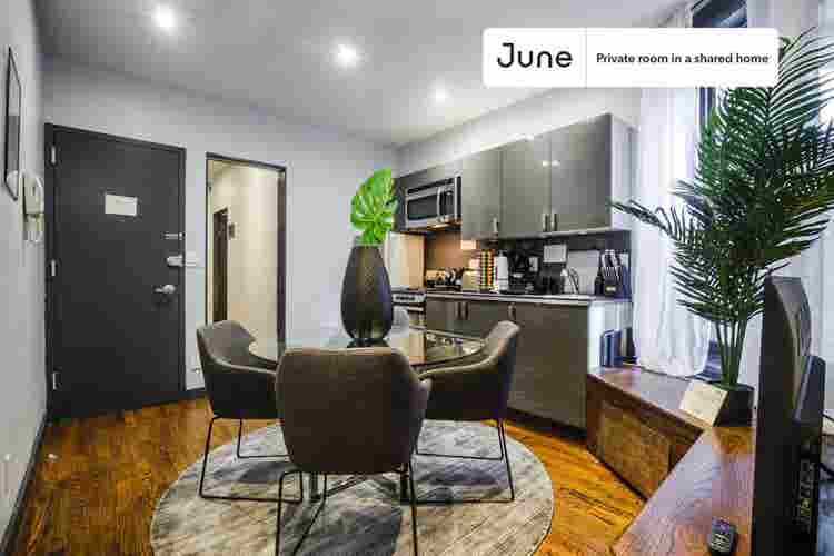 4 BR in New York City