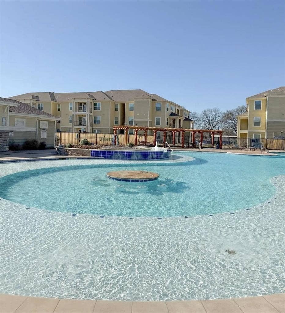 2 bedrooms @ Domain Townhome
