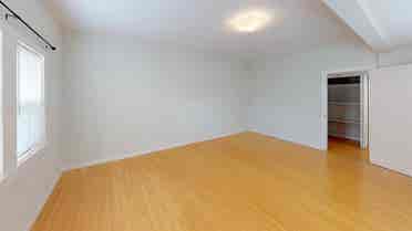 1 BR in Oakland