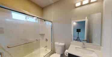 1 BR in Hayward