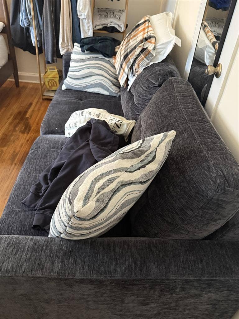 Room Open Bayside/Oakland Gardens