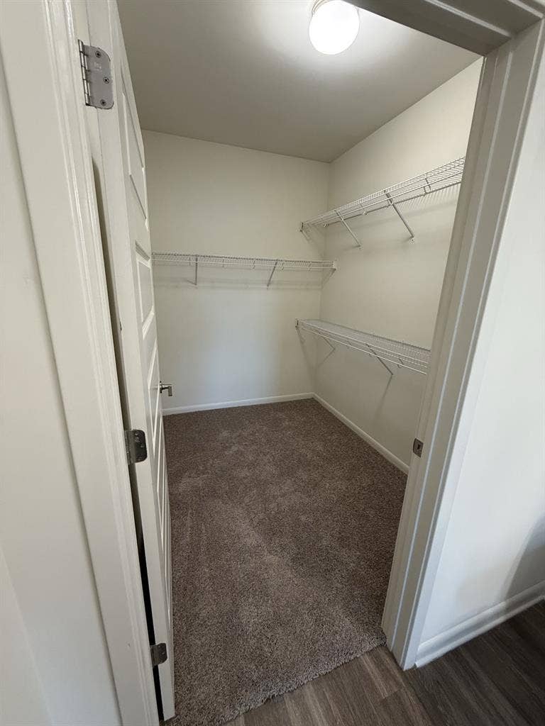 URGENT: seeking tenant/sublessor