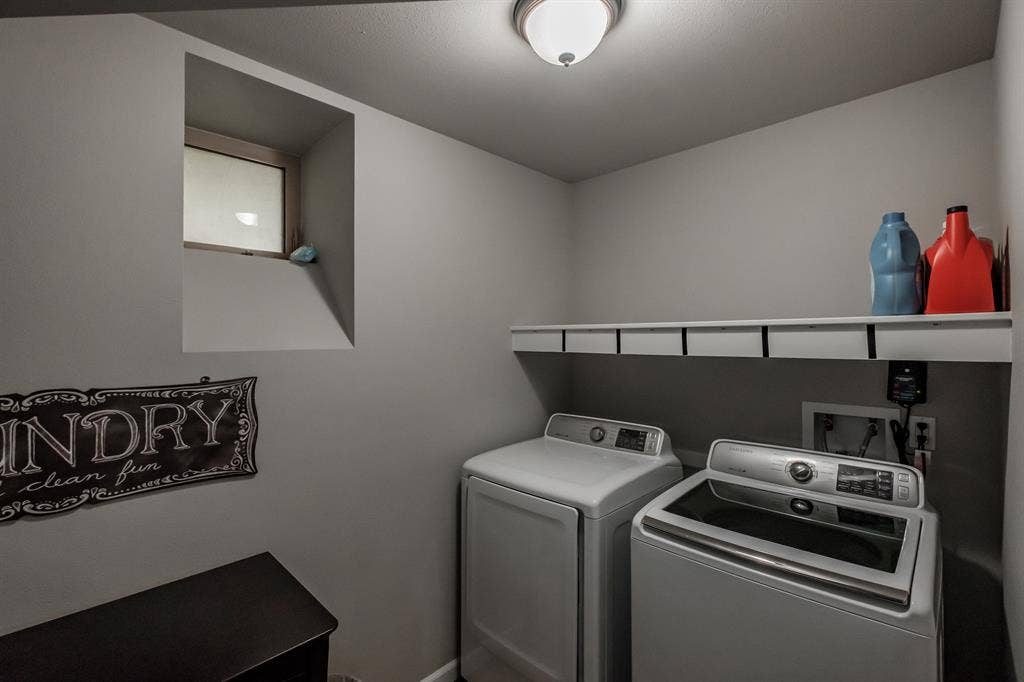 Spacious Private Bedroom-September