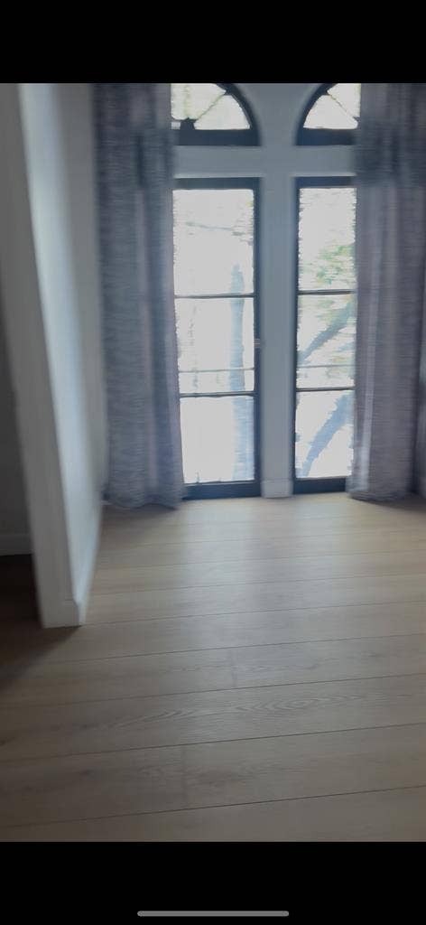 -mins to Berkeley, brand new