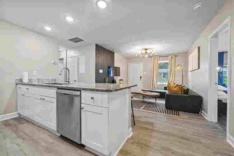 4 BR in Atlanta