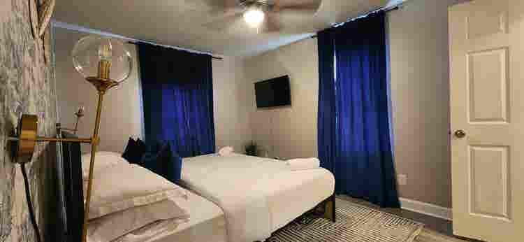 4 BR in Atlanta