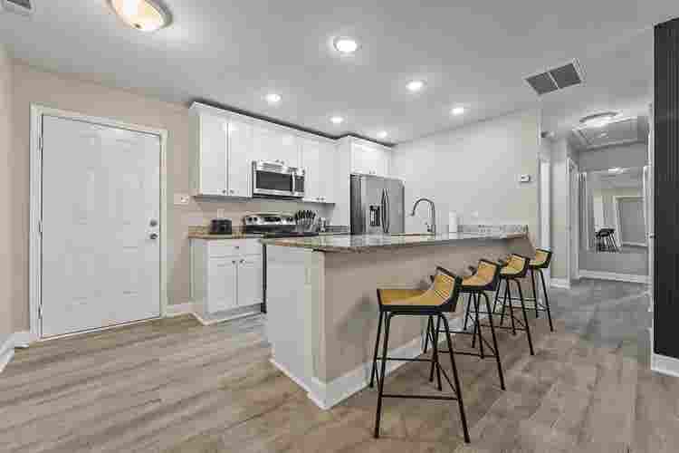 4 BR in Atlanta