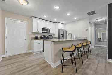 4 BR in Atlanta