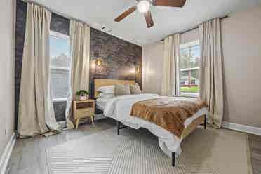 4 BR in Atlanta