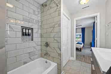 4 BR in Atlanta