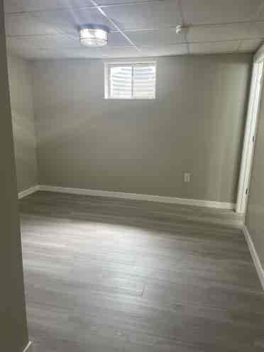 bath basement! sqft