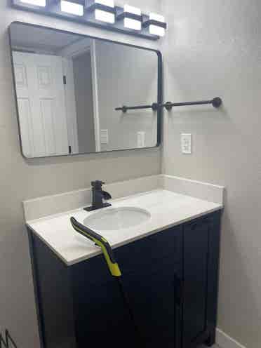 bath basement! sqft